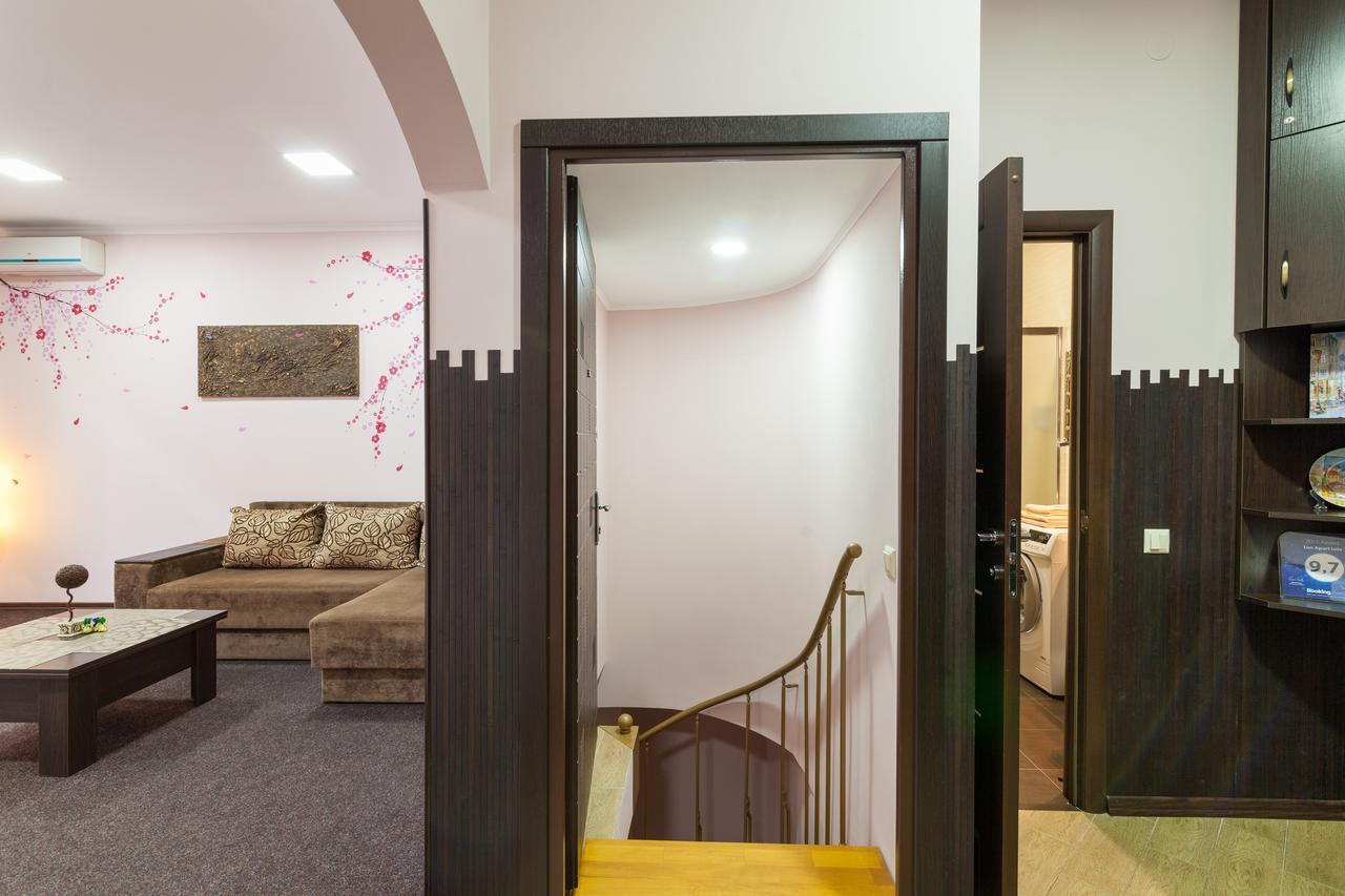 Lux Apart Lviv Apartments Εξωτερικό φωτογραφία